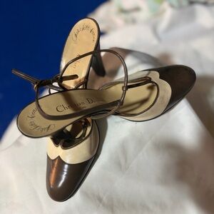👠 Christian Dior Two-Tone Slingback Heels | Size 7.5 AA